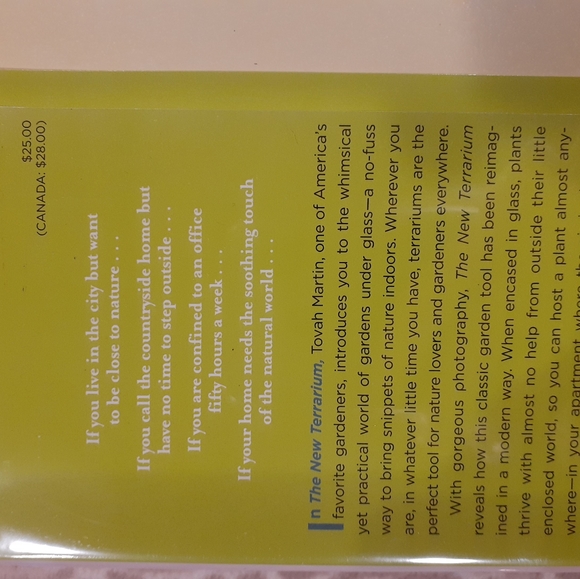 Plant book THE NEW TERRARIUM  CREATING BEAUTIFUL DISPLAYS FOR PLANTS AND NATURE - Picture 4 of 13